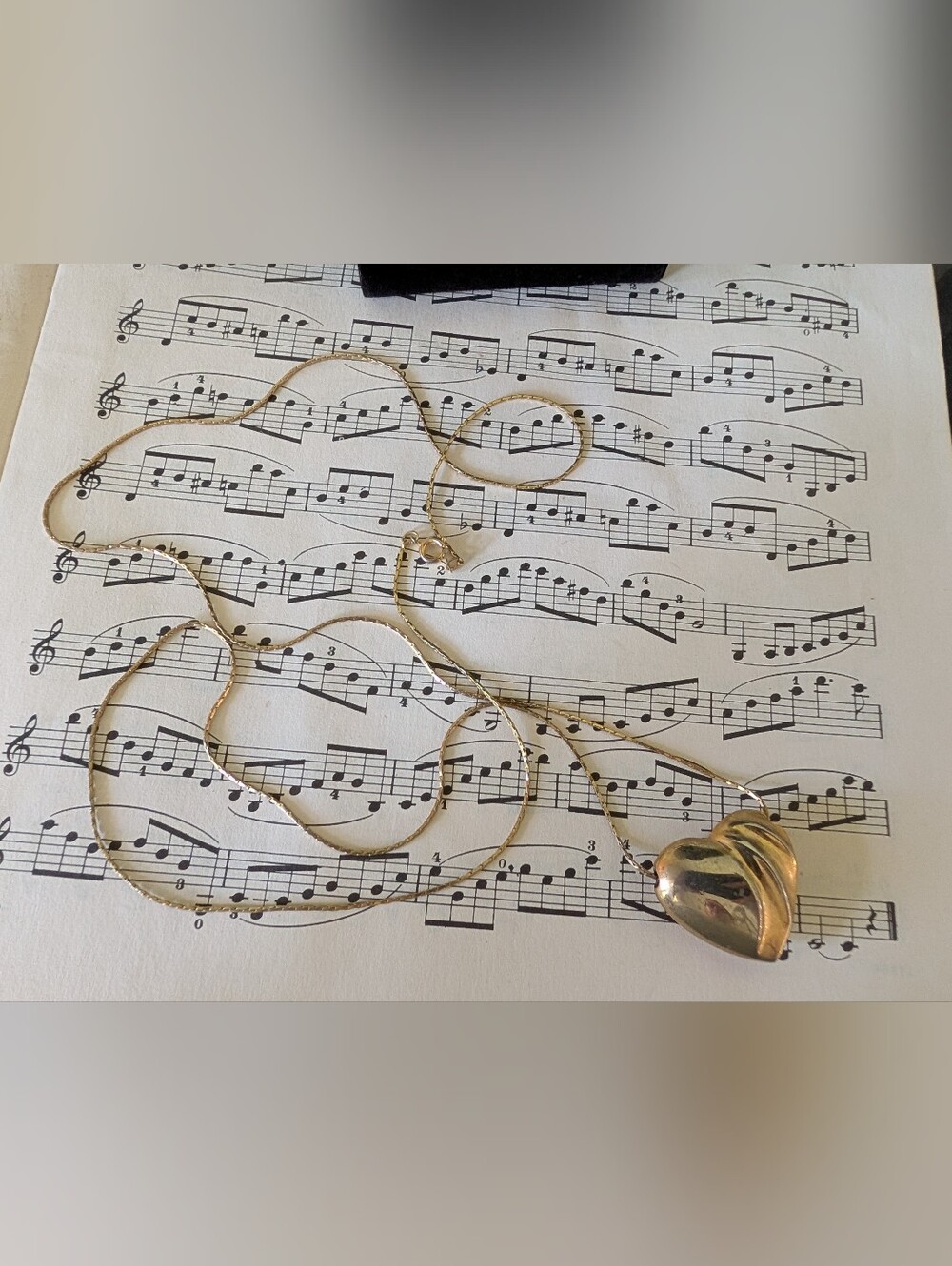 Vintage Gold Heart Pendant Necklace - Home Accents